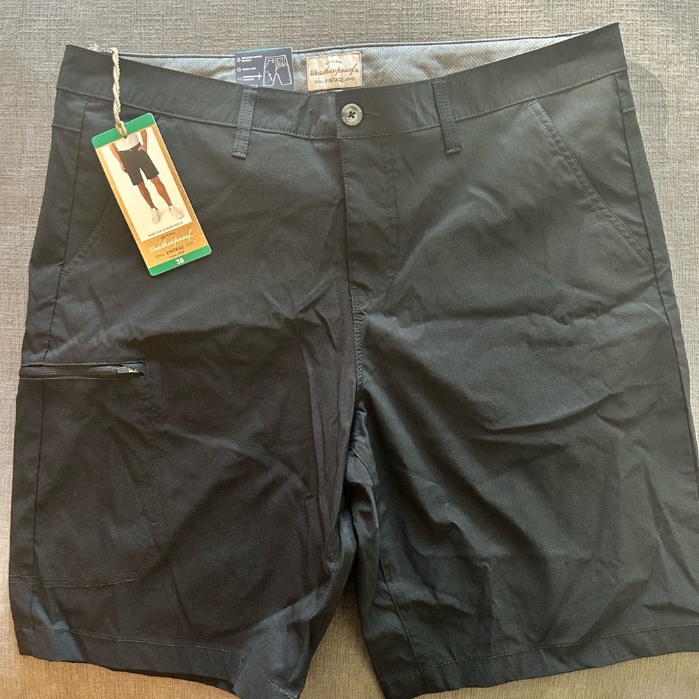 Weatherproof Gray Flat Front Shorts Versatile Outdoor Style
